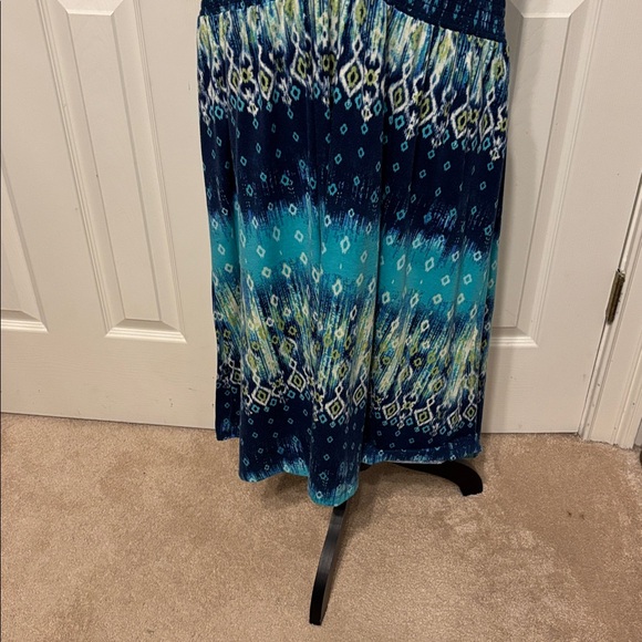 Faded Glory Plus Smocked Waist Dress - Picture 4 of 8